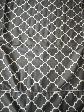MidWest 24" Dog Crate Cover Grey White Trellis Print 24x18x19